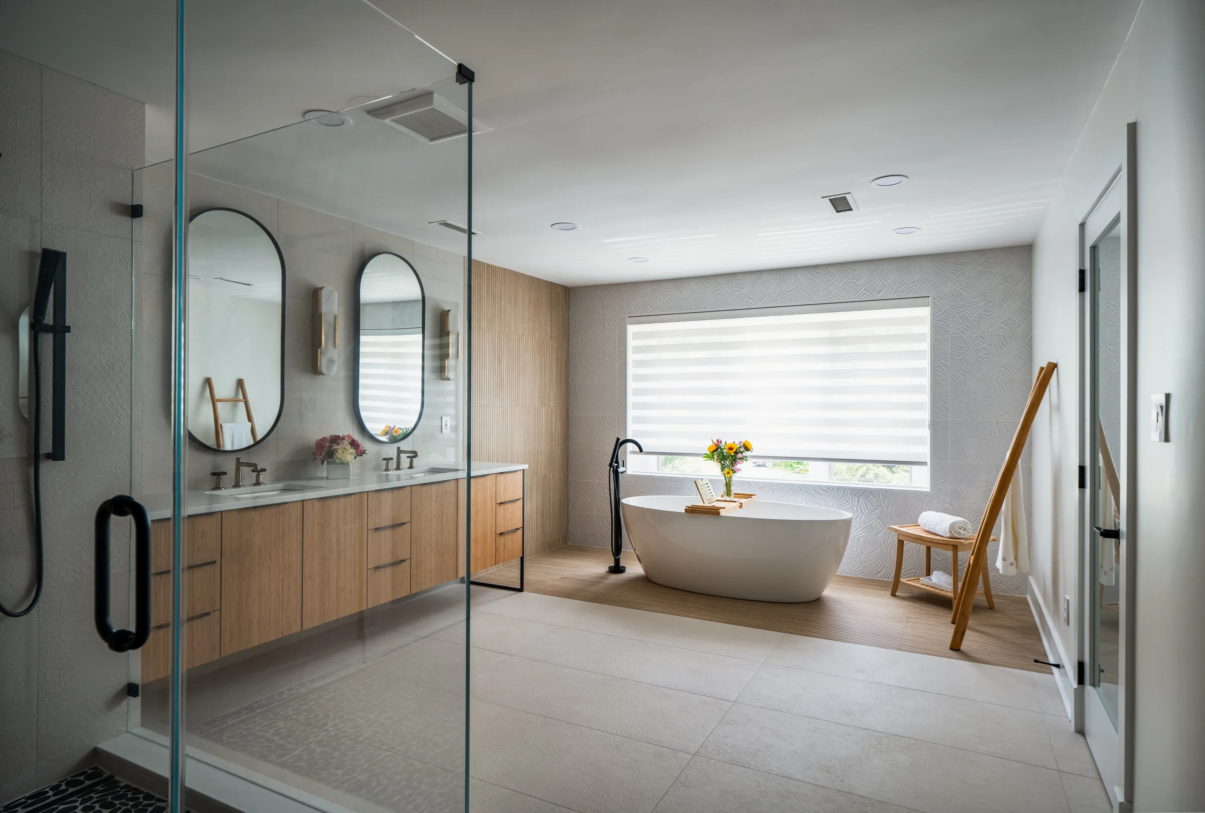 Bathroom Project 01 - Interior design by Decozie