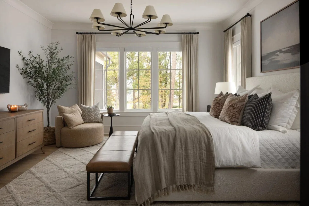 Modern and Spacious Bedroom - Bedroom interior design by Decozie